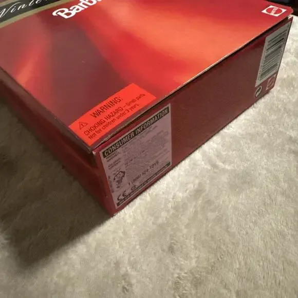 Vintage 1998 Avon Collector Edition Winter Splendor Barbie Doll, Blonde Nib - Picture 6 of 8